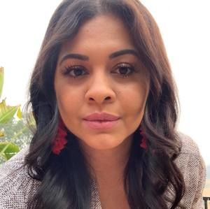 Meet your Posher, Yuridia